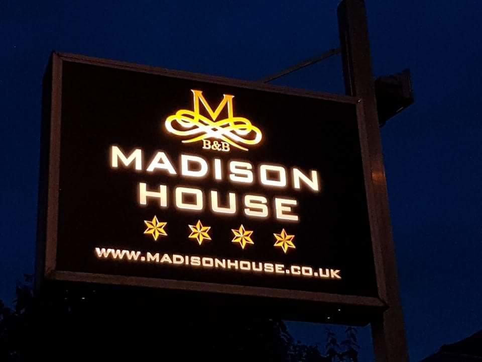 Madison House Bed & Breakfast Southampton Exterior photo